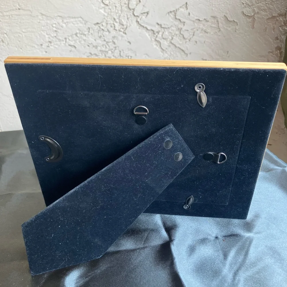 Natural Wood Photo Frame 5 x 7” photo